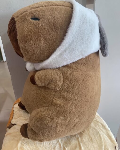 Peluche Capybara con manta y accesorios - Imagen 18